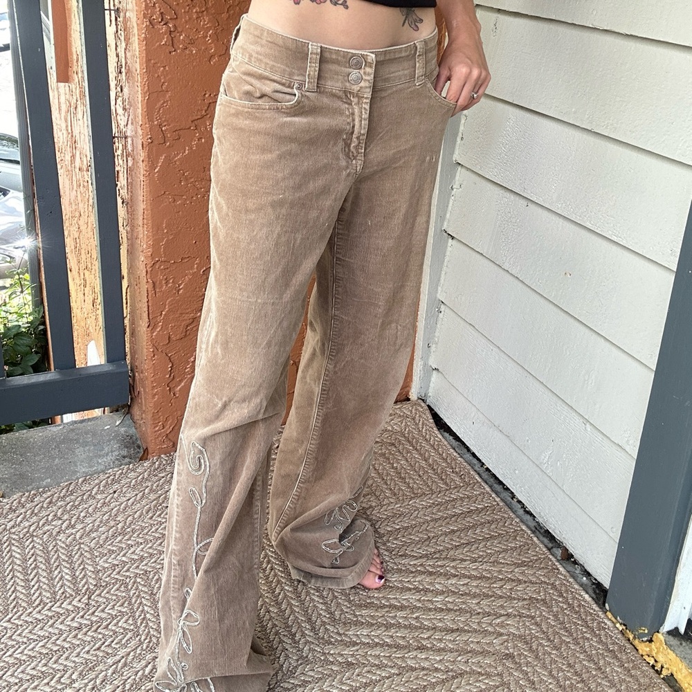 Hot Kiss 2000s Pants Baggy Flower Embroidery Beige Corduroy Mid Rise Y2K Skater